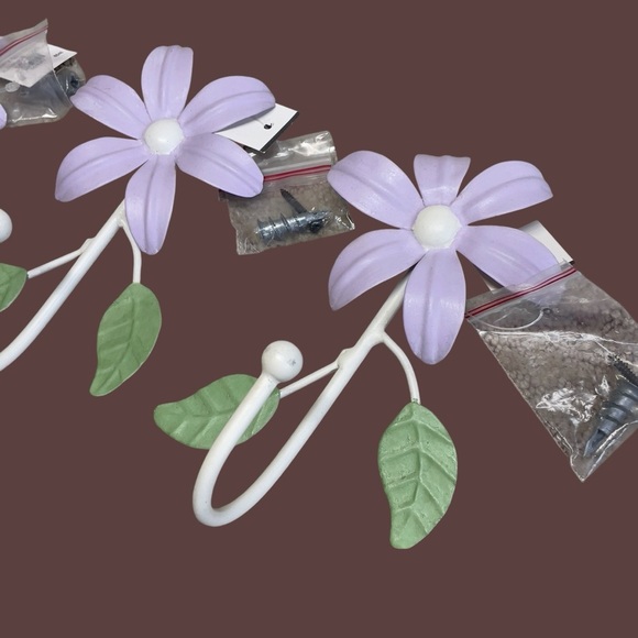 Pottery Barn flower wall hooks NEW - Picture 4 of 6